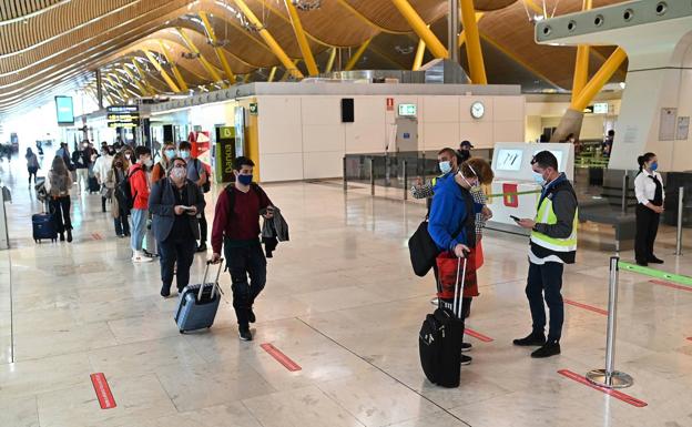 Los aeropuertos de Aena registran un 82% menos de pasajeros en octubre