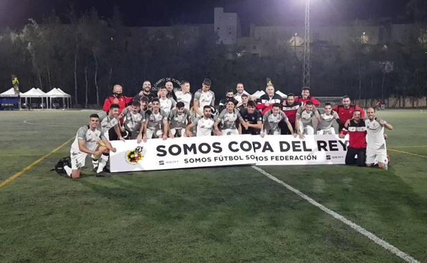 El CD Buñol hace historia en la Copa del Rey y jugará contra un Primera