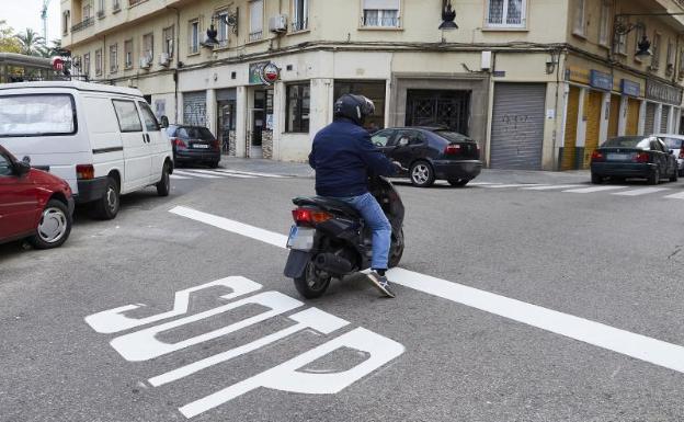 Valencia 'estrena' nueva señal de STOP