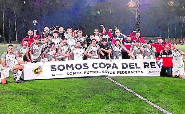 El Club Deportivo Buñol hace historia en su centenario