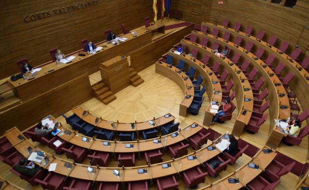 El Botánico impide que Les Corts se posicione contra «el blanqueamiento de Bildu»