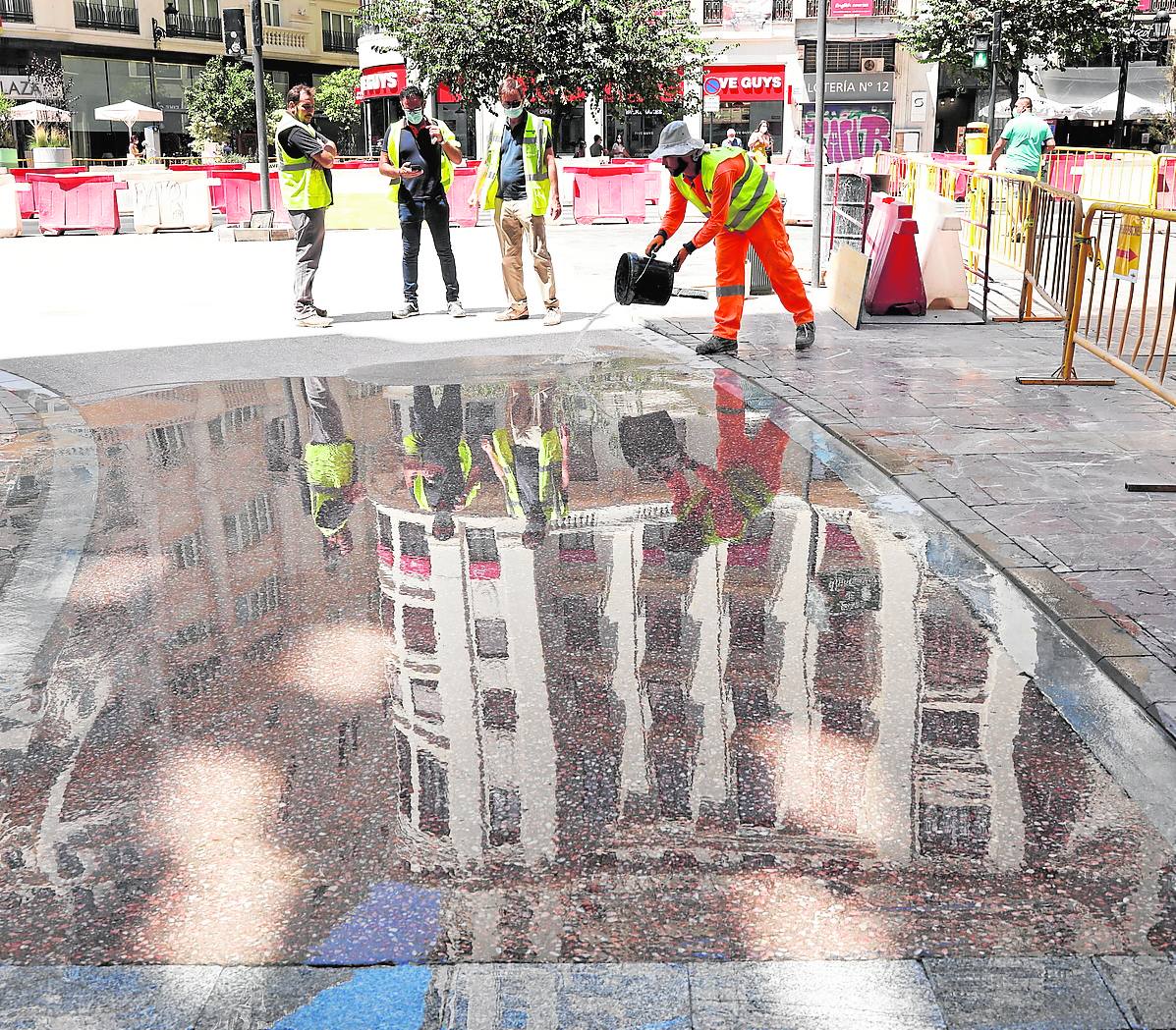 El Consell regó con contratos menores a técnicos de la firma de la plaza del Ayuntamiento