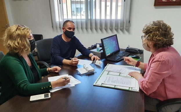 La alcaldesa de Massalavés pide más «implicación» del Consell para reducir los contagios
