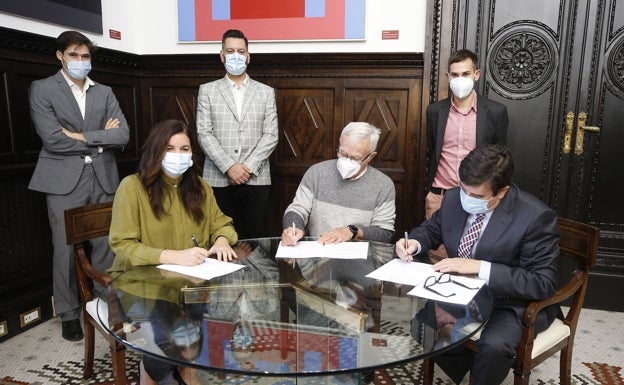 Giner pacta con Ribó el presupuesto y deja la oposición en manos del PP