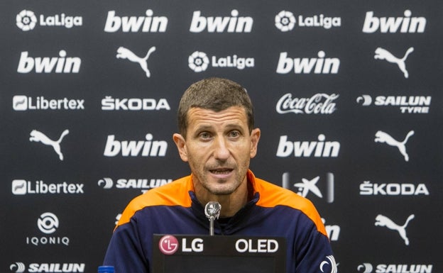 Javi Gracia: «Una vez que ya sé cuál es mi plantilla, no tengo intención de generar más conflictos»