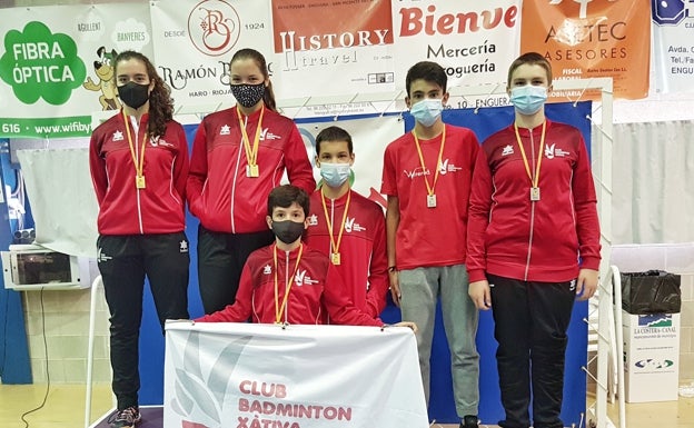 El Club Bádminton Xàtiva consigue 5 medallas en el Torneo Territorial disputado en Enguera