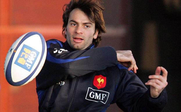 Encuentran muerto en un parque cerca de París a Christophe Dominici, figura del rugby francés