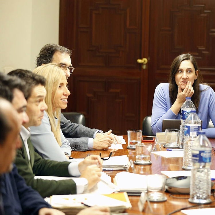 El Síndic recela del cierre de la comisión de investigación de la EMT sin el dictamen del PP