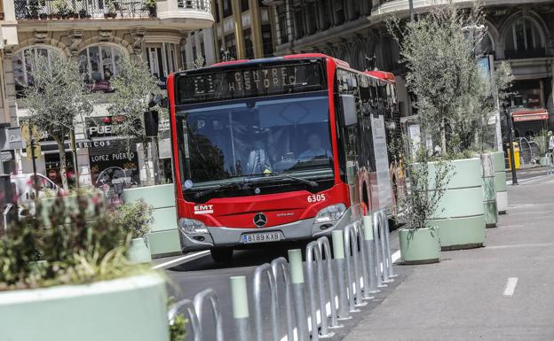 El bono social de la EMT se amplía a todas las rentas bajas