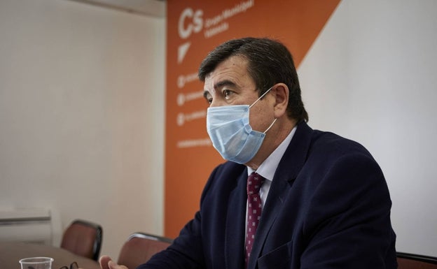 Cs anuncia una enmienda contra las ayudas a dedo a El Micalet