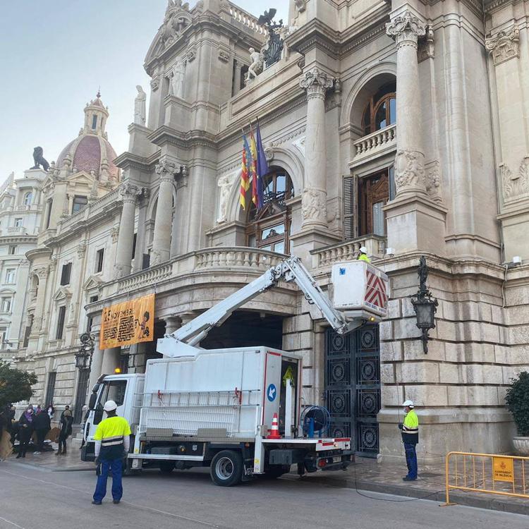 Los comerciantes exigen iluminación navideña en otras diez calles del centro de Valencia