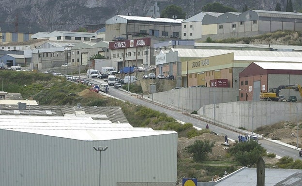 Ontinyent, Ibi y Alcoi piden ayuda para recuperar la capacidad productiva local