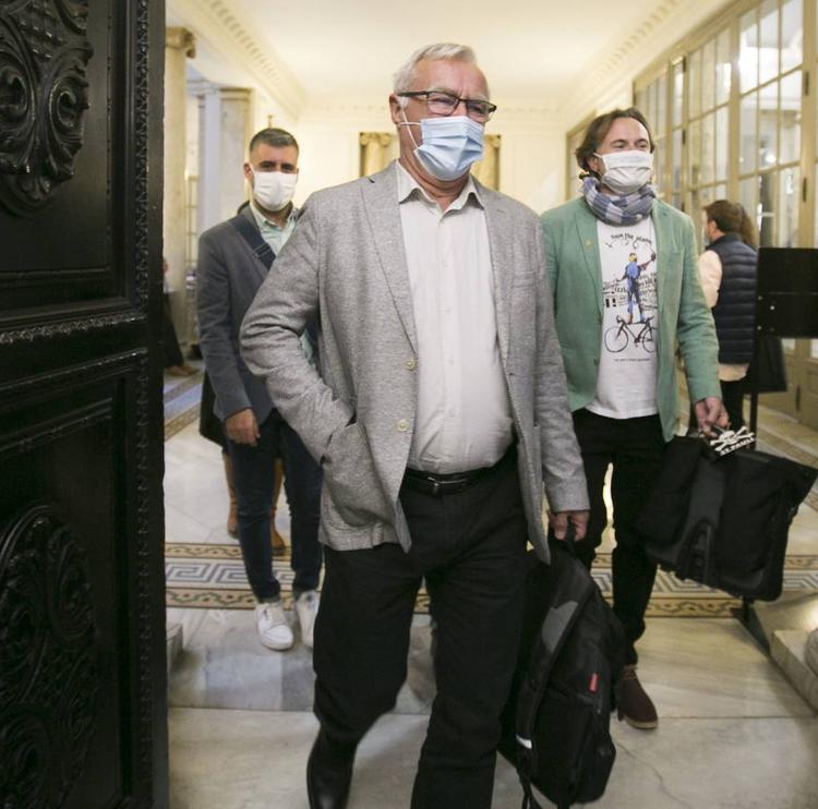 Ribó carga contra el PP: «Catalá también contrató sin concurso cuando estaba en Torrent»