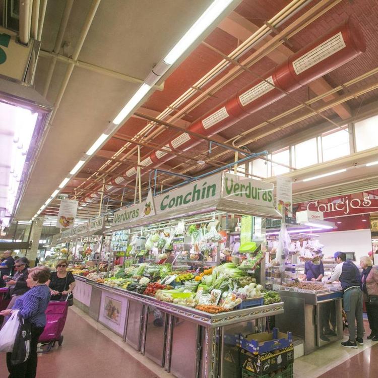 El Ayuntamiento asume la gestión del mercado del Cabanyal
