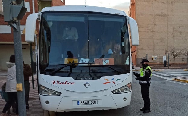 Transporte escolar seguro en Almussafes