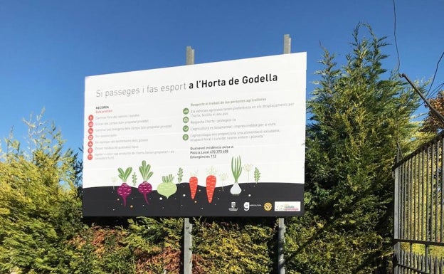 Godella instala carteles para recordar la importancia de cuidar la huerta