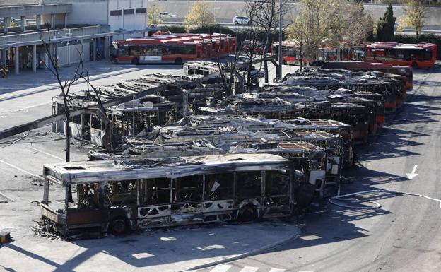 PP, Cs y Vox piden convocar un consejo extraordinario de la EMT para valorar las causas del incendio