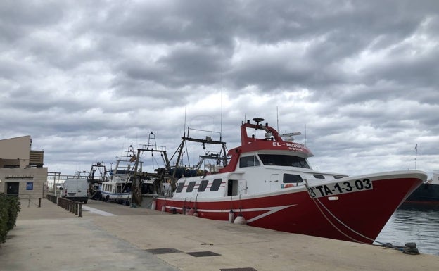 El temporal deja amarrada la flota pesquera de Benidorm, Calp, Sagunto y parte de Dénia