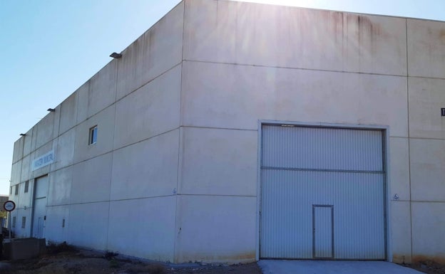 Turís adquiere una nueva nave como almacén municipal