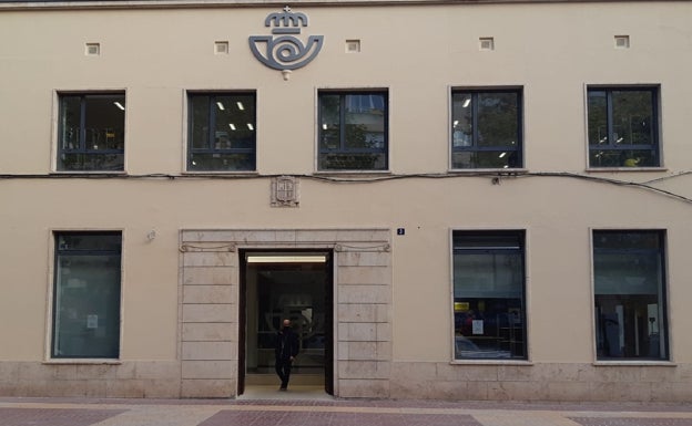Correos finaliza la renovación de su oficina de Xàtiva