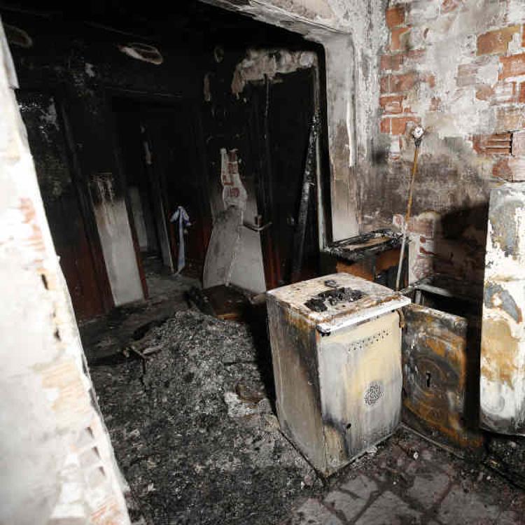 La Malvarrosa recupera la normalidad tras el incendio
