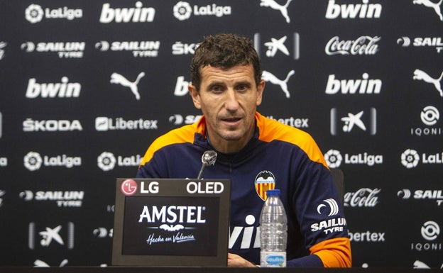 Javi Gracia se resigna a no pintar nada en los fichajes