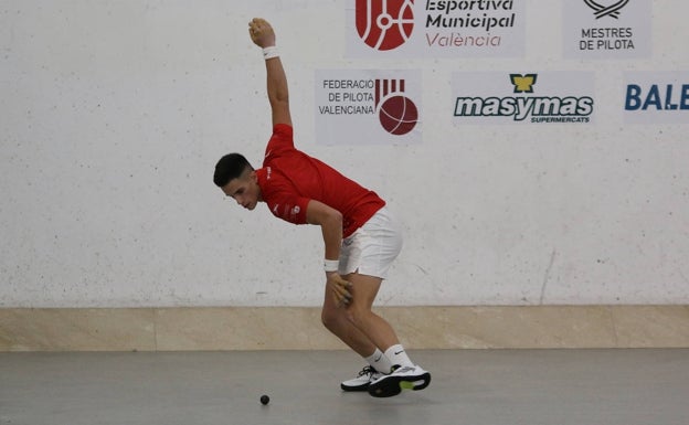 Vicent, la cara amable de una temporada difícil