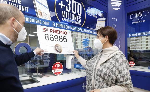 El 52472, tercer premio del Sorteo de Navidad 2020, deja 500.000 euros en Torrevieja