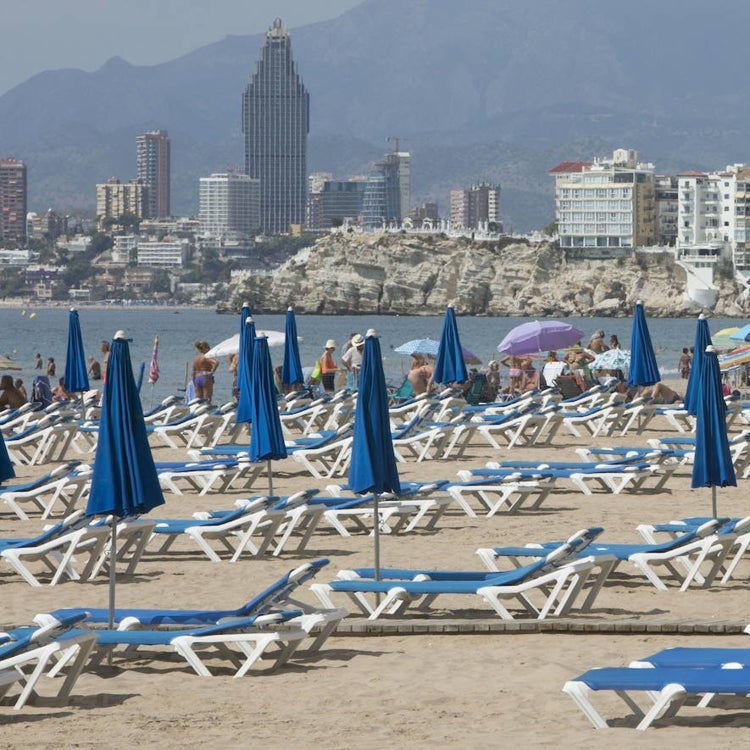 El turismo de la Comunitat perderá 11.000 millones este año por el impacto del Covid