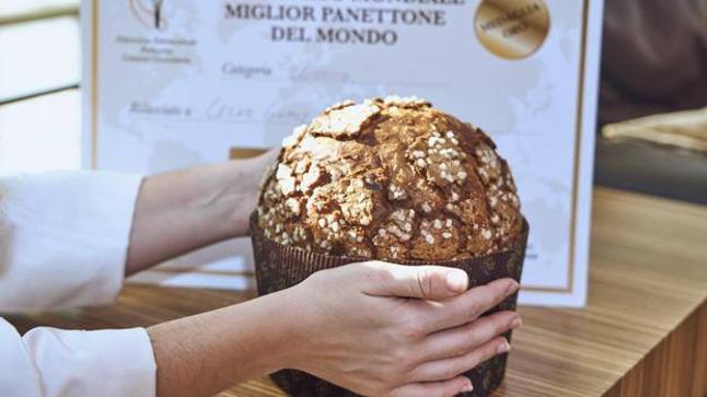 VIDEO: Un panettone valenciano premiado como uno de los mejores del mundo
