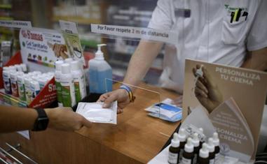 Sanidad permite que las farmacias realicen test de antígenos pero pide que no se hagan a demanda de los ciudadanos