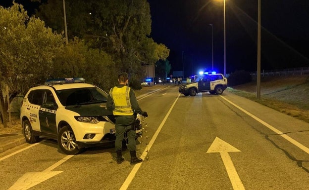 La Guardia Civil rescata en Tavernes a una mujer retenida en casa contra su voluntad por su expareja