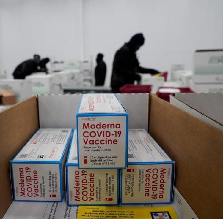La Agencia Europea de Medicamentos autoriza la vacuna de Moderna