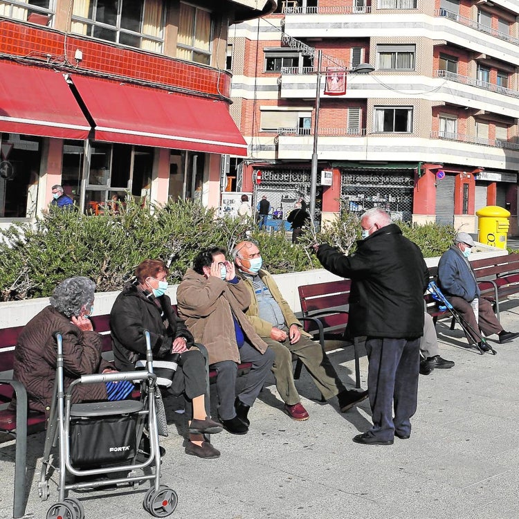 «Me entero por usted de que tengo que cerrar»