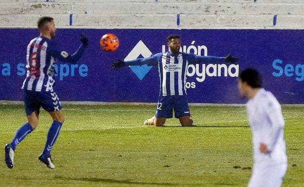 La Copa trae la felicidad al Alcoyano