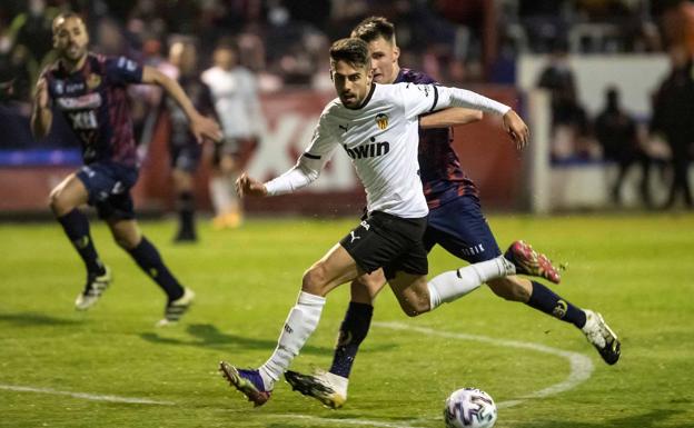 Alcorcón-Valencia, Levante-Fuenlabrada y premio 'gordo' para el Alcoyano en la Copa del Rey, que se medirá al Real Madrid