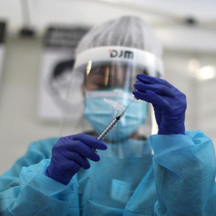 La EMA recomienda a la UE apurar los viales de Pfizer para obtener más dosis