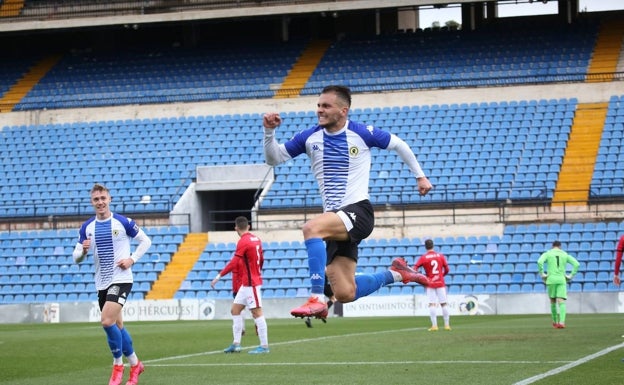 El Hércules liquida a La Nucía con tres goles en nueve minutos