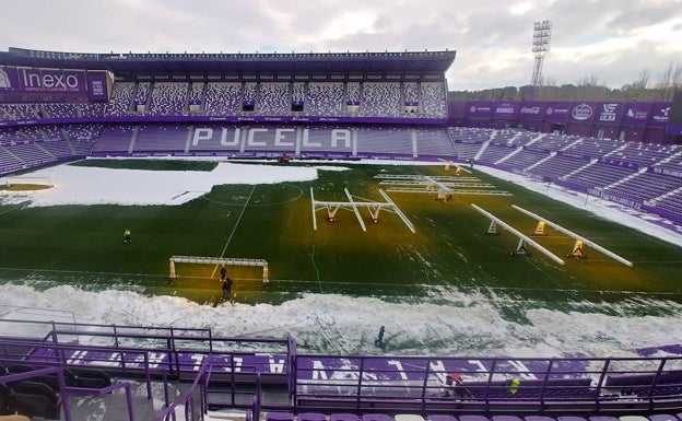 El Valencia aterriza en Valladolid pese a 'Filomena'