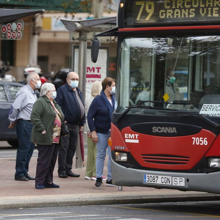 La EMT deja a los comerciantes del centro fuera de las reuniones mensuales con vecinos y usuarios