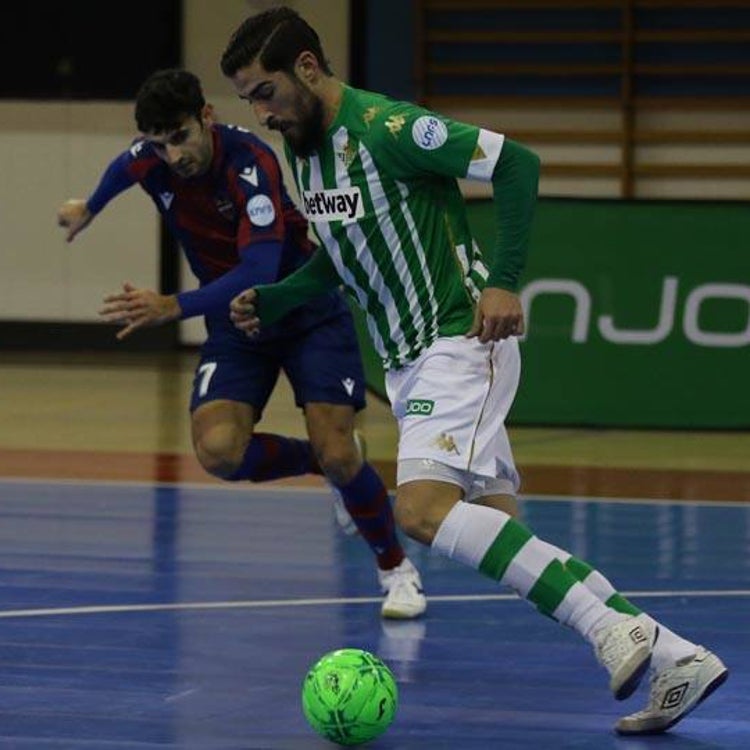 La guerra del logo en el fútbol sala