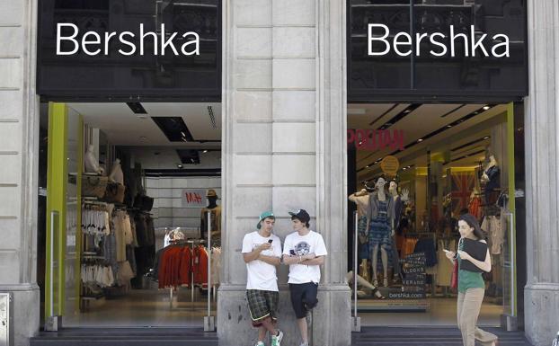 Inditex cambia su estrategia con las tiendas de Pull&Bear, Bershka y Stradivarius