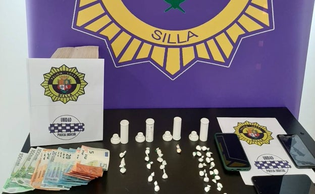 Detenido un traficante de cocaína en Silla tras ser multado porque no lleva mascarilla