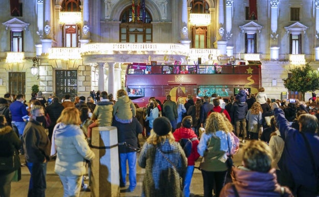 Dos empresas de la cabalgata enviaron las ofertas dos días antes de iniciarse el concurso