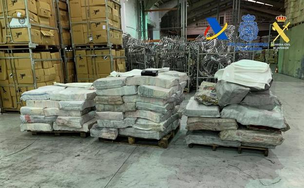 Una experta en blanqueo de capitales residente en Valencia canalizaba el dinero de una red mundial de narcotráfico