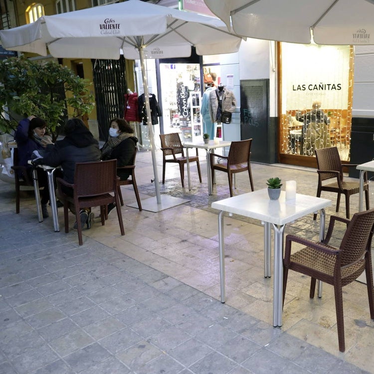 Catalá pide dejar de cobrar tasas e impuestos a los negocios mientras estén cerrados