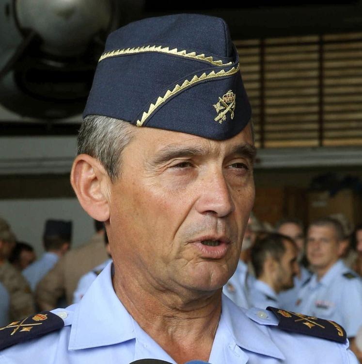 Un aviador marcado por la covid