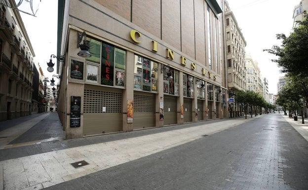 Cierran los cines Lys de Valencia