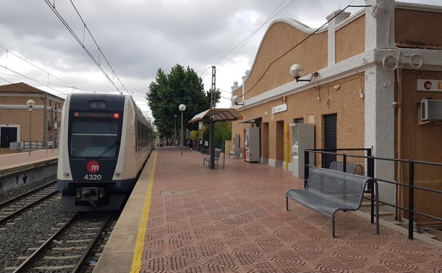 La Generalitat rehabilitará la estación de Alginet cerrada por la caída del techo a causa de las lluvias