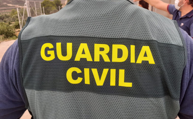 Cuatro meses de prisión para dos mujeres de Piles por amenazar a agentes de la Guardia Civil